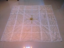 1Pc 4-Side Gray-White Square