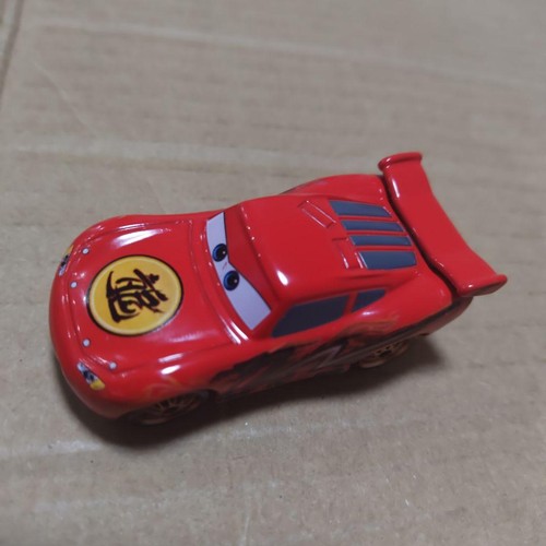 Tomica cars lightning mcqueen - tomica,