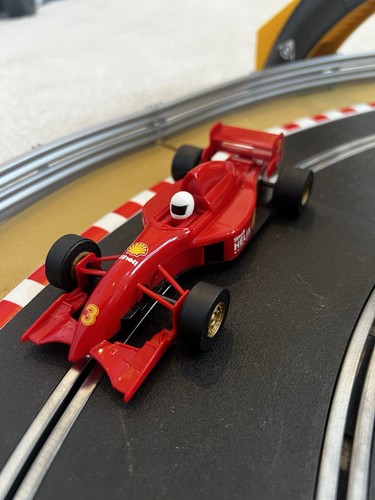 Scalextric ferrari shell - scalextric, f1