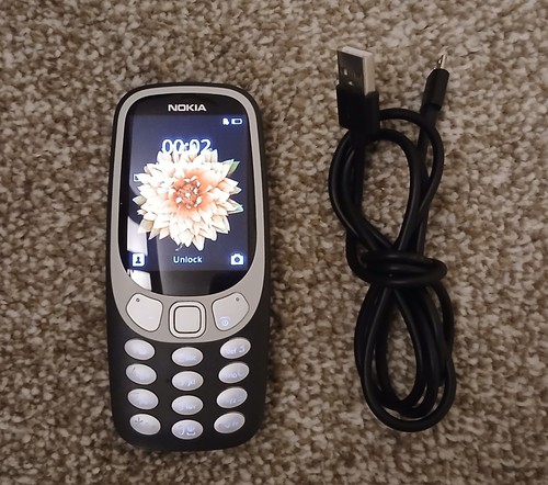 Nokia 3310 1022 - nokia, black