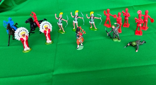 Britains figures soldiers - -,