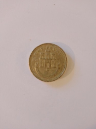 Gibraltar castle and key pound - castle,