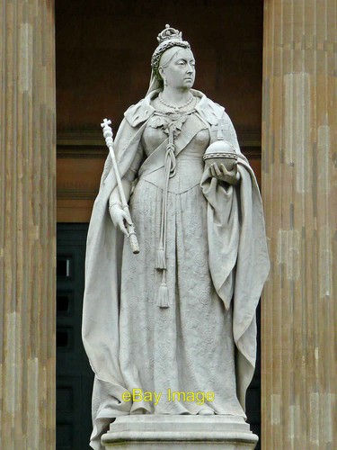 Photo 6x4 queen - queen, victoria
