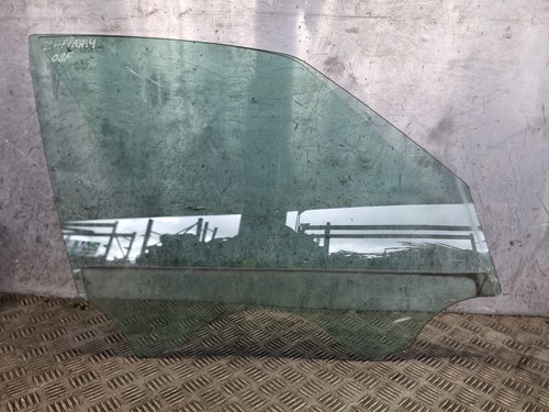 Vauxhall zafira door window - door,