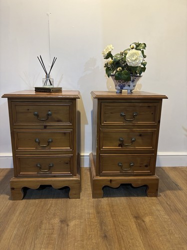 Pair pine bedside - a,