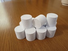 O Gauge Round Hay / Straw Bales 1:43 Scale for Model Railway pack of 12