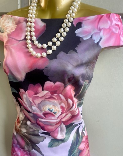 Stunning ted baker stand - ted,