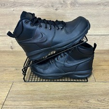 Nike Boots Men’s Size UK 6