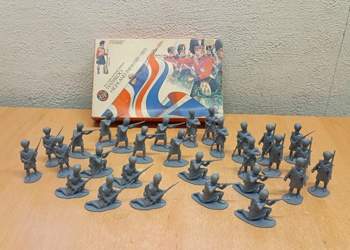 Vintage airfix waterloo - airfix,