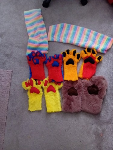 Bundle fursuit paws - bundle,