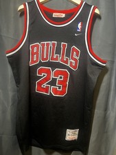 Mitchell & Ness Chicago Bulls 23 Jordan NBA Apparel Jersey Vest Black Red 