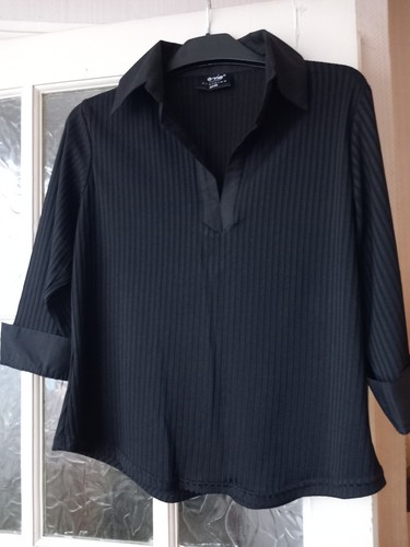Women vie clothing size - ,