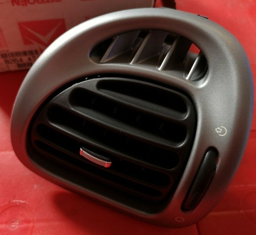 Dashboard air vent lovre