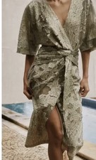 ZARA GREEN FLORAL PRINT