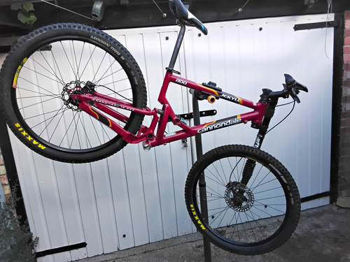 Cannondale jekyll 800 full - cannondale,