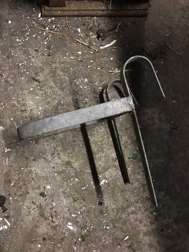 Calf horse sheep feeder - calf,