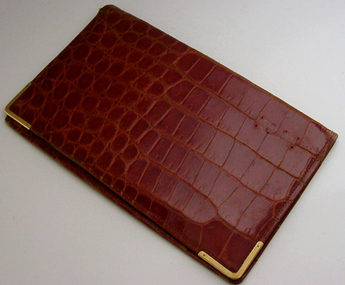Large gold crocodile skin - gold,