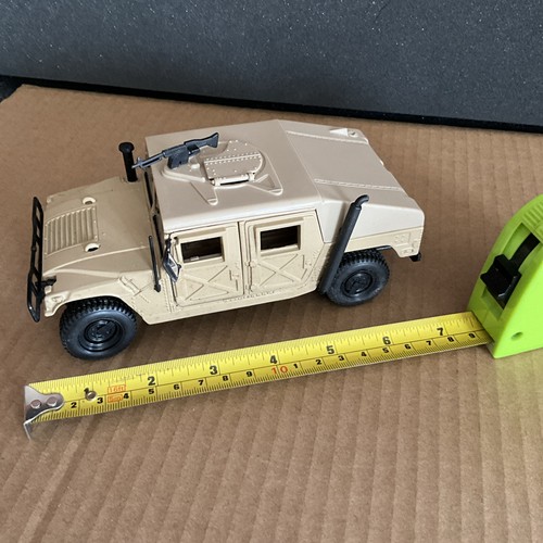 Scale maisto hummer - 1/27,