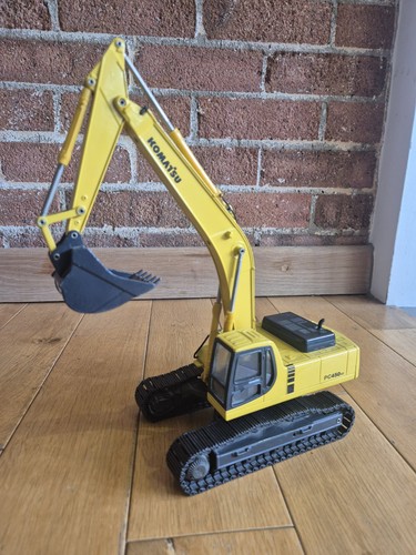 Scale joal 194 komatsu - 1/32,