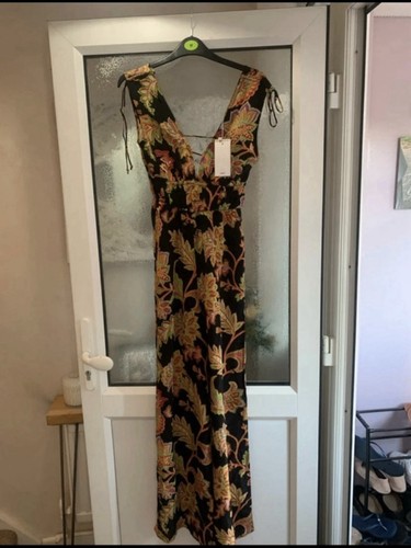New with tags mango - tags.,