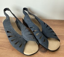 Ladies Stead & Simpson Joyfit