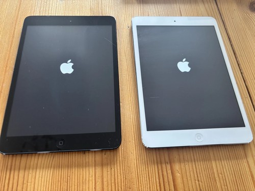 Black silver x apple ipad - black,