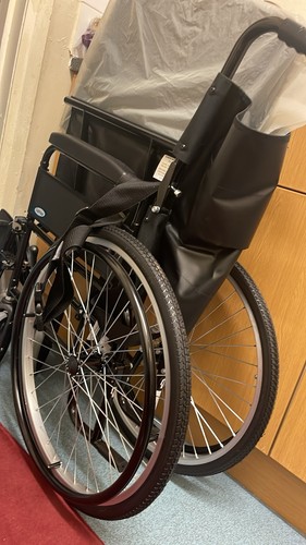 Foldable manual wheelchair - foldable,
