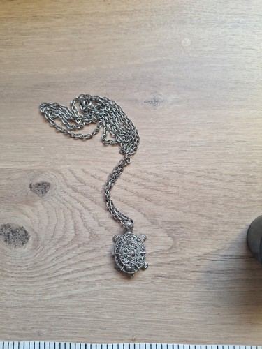 Silver tone tortoise pendant - silver,