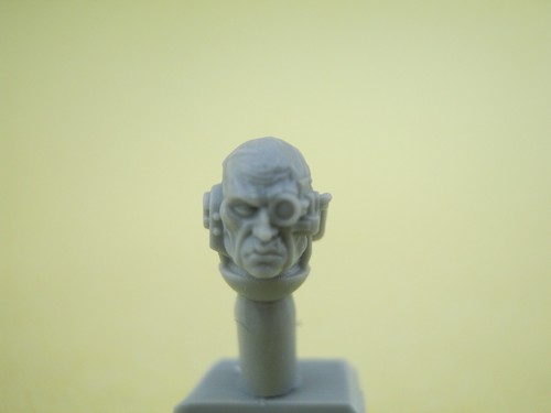 Iron warriors mkvi head - head, (d)