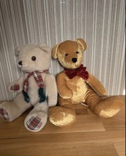 Russ Razzles Velvet Golden