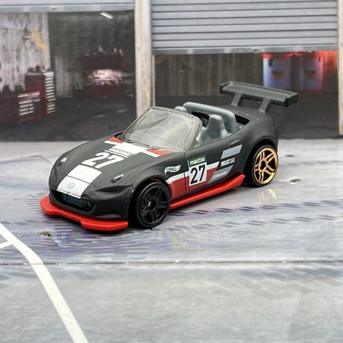 Hot wheels 2015 - 2015, mazda