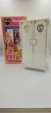 Vintage 1970s Sindy Wardrobe