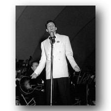 Frank Sinatra Photo 8x10
