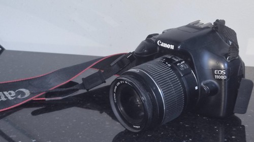 Cannon eos 1100d with - eos,
