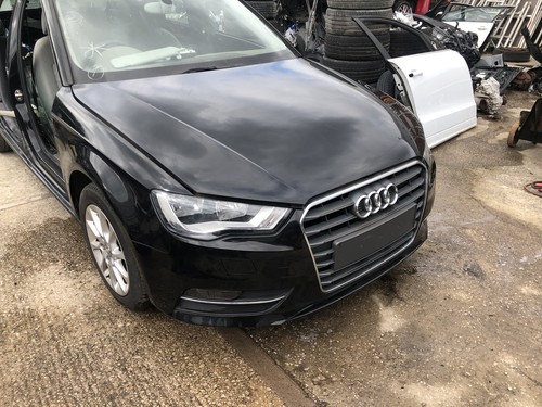 Audi a3 8v front - 13,
