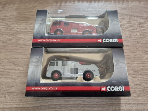 Pair corgi trackside 76 - of,