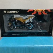 Minichamps 1/12 Scale Valentino Rossi Yamaha M1 2006 Camel Test Bike 122063046