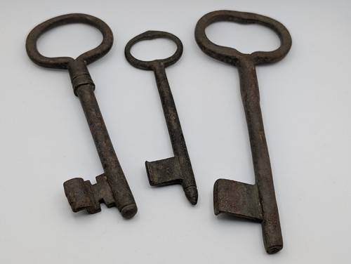 Antique skeleton keys - skeleton, 3