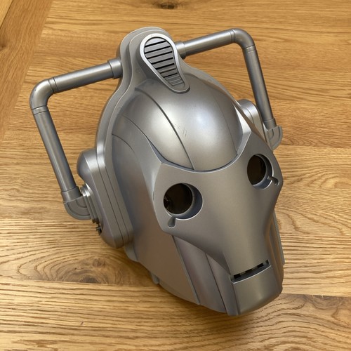 Doctor who cyberman talking - doctor,