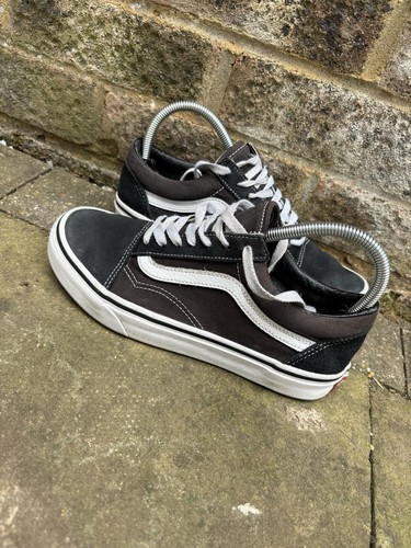Old skool vans trainers - vans,