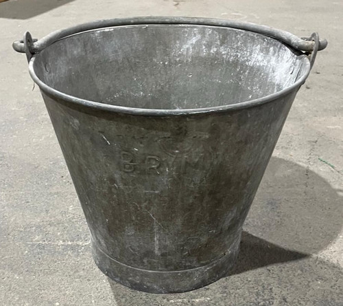 Vintage galvanized embossed - br,