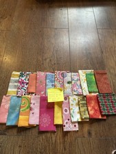 Bundle WW25 - Bundle Of 22 Pieces Of Off Cuts Of Fabric