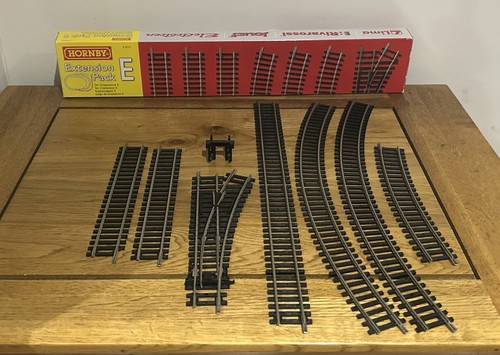 Hornby gauge track - hornby, oo