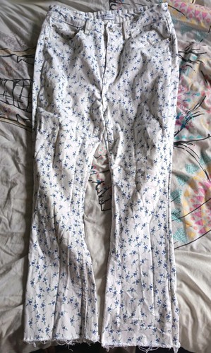 Primark white and - blue, floral