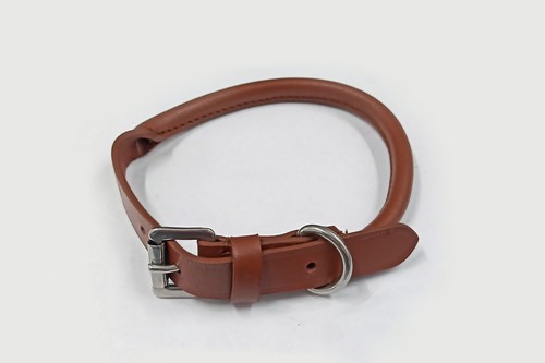 Rolled leather dog collar - rolled,