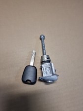08-2018 PEUGEOT EXPERT CITROEN DISPATCH DRIVER DOOR LOCK CYLINDER BARREL KEY