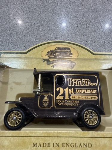 Lledo model ford - lledo, van