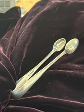 Antique William Hutton & Sons