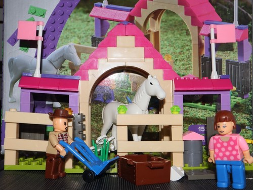 Wilko blox pony stable - blox,