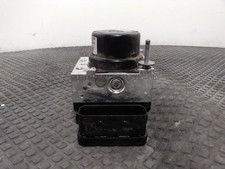 TOYOTA YARIS ABS Pump/Modulator 2011-2020 1.3L 1NR-FE 445400D030